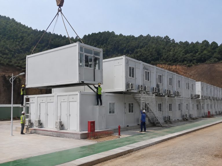 玉林集装箱办公室与工程营地房